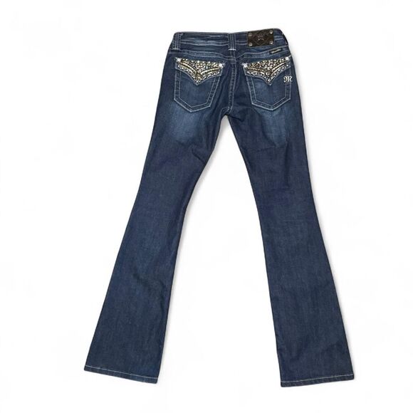 Miss Me JP5489B2 bootcut dark wash low rise embellished flap pocket jeans Sz 26 - Picture 2 of 8